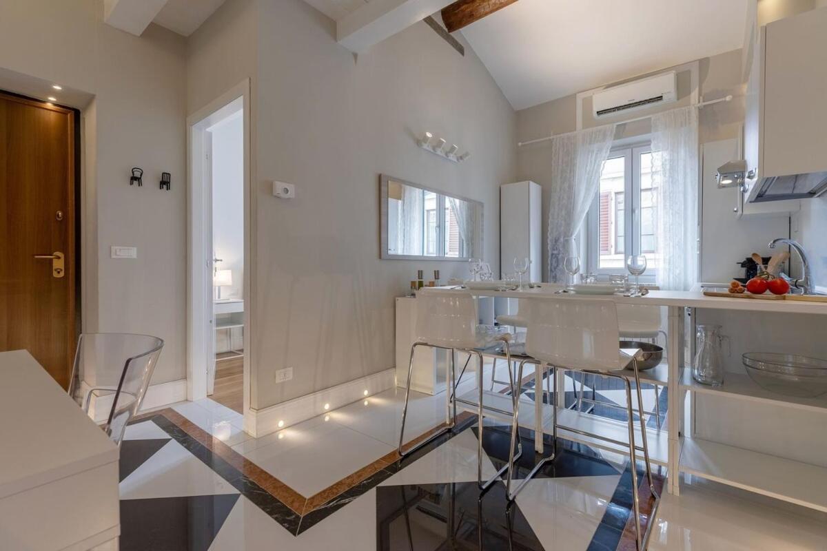 4season Flat 2 Bedrooms 10 Min Walk From The Cathedral Florence